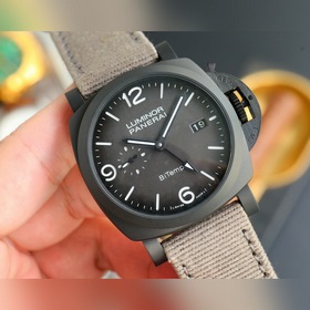 Новейшая версия V7. Panerai SUBMERSIBLE BMG-TECH — 47-миллиметров