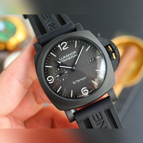 Новейшая версия V7. Panerai SUBMERSIBLE BMG-TECH — 47-миллиметров
