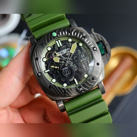Новая модель SUBMERSIBLE BMG-TECH от Panerai — 47-миллиметровая ч