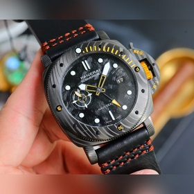 Новая модель SUBMERSIBLE BMG-TECH от Panerai — 47-миллиметровая ч