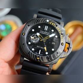 Новая модель SUBMERSIBLE BMG-TECH от Panerai — 47-миллиметровая ч