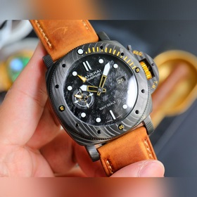 Новая модель SUBMERSIBLE BMG-TECH от Panerai — 47-миллиметровая ч