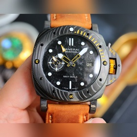 Новая модель SUBMERSIBLE BMG-TECH от Panerai — 47-миллиметровая ч