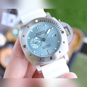 Новейшая версия V7. Panerai SUBMERSIBLE BMG-TECH — 47-миллиметров