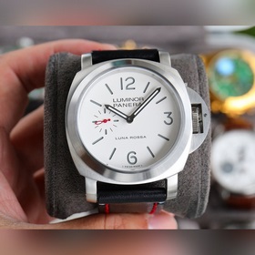 V7 Panerai 2024 Новейшая модель Panerai Бренд： Panerai Серия： LUM