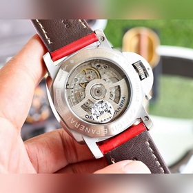 Новейшая версия V7. Panerai SUBMERSIBLE BMG-TECH — 47-миллиметров