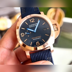Новейшая версия V7 Panerai SUBMERSIBLE BMG-TECH — 47-миллиметровы