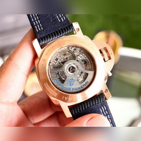 Новейшая версия V7 Panerai SUBMERSIBLE BMG-TECH — 47-миллиметровы