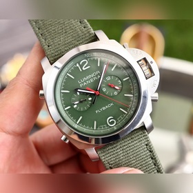 Новая модель V7 Новейшая модель Бренд： Panerai Тип механизма： авт