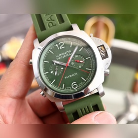 Новая модель V7 Новейшая модель Бренд： Panerai Тип механизма： авт