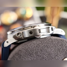 Новая модель V7 Новейшая модель Бренд： Panerai Тип механизма： авт