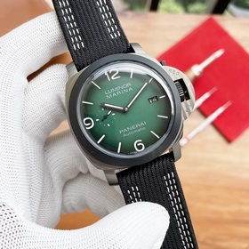 Версия V7 Часы Panerai Submersible Verde Militare серии Submersib