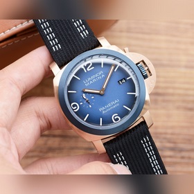 V7 Panerai представляет новую модель [Фейерверк] [Фейерверк] [Фей