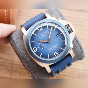 V7 Panerai представляет новую модель [Фейерверк] [Фейерверк] [Фей