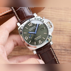 V7 Panerai представляет новую модель [Фейерверк] [Фейерверк] [Фей