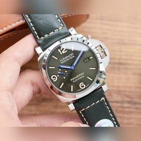 V7 Panerai представляет новую модель [Фейерверк] [Фейерверк] [Фей