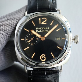 Новая модель V7 Бренд  Panerai Серия  Radiomir Тип механизма 