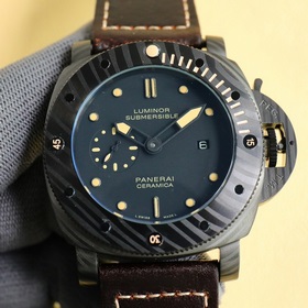 Panerai SUBMERSIBLE BMG-TECH — 44-миллиметровые часы из серии Sub