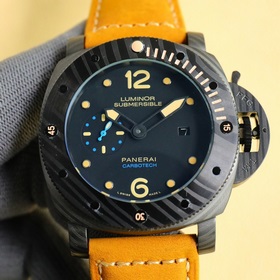 Panerai SUBMERSIBLE BMG-TECH — 44-миллиметровые часы из серии Sub