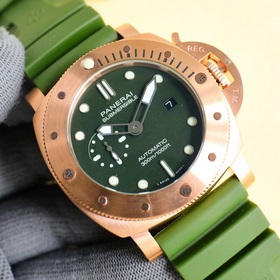Panerai SUBMERSIBLE BMG-TECH — 44-миллиметровые часы из серии Sub