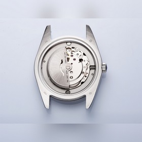 J5 возвращается с новым шедевром — часами Rolex Oyster Perpetual 