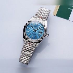 J5 возвращается с новым шедевром — часами Rolex Oyster Perpetual