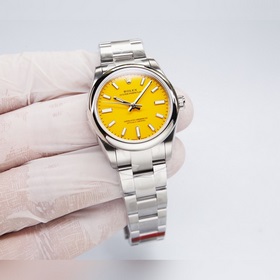 Новая модель Rolex Oyster Perpetual 31 серии 2024 года 1. Оснащен