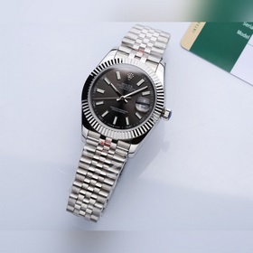 J5 возвращается с новым шедевром — часами Rolex Oyster Perpetual
