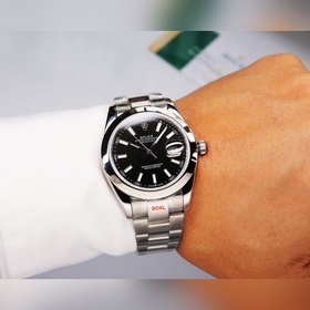 Возвращение выдающегося произведения — часы Rolex Oyster Perpetua