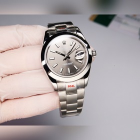 Возвращение выдающегося произведения — часы Rolex Oyster Perpetua