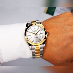 Возвращение выдающегося произведения — часы Rolex Oyster Perpetua