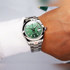 Возвращение выдающегося произведения — часы Rolex Oyster Perpetua