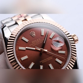 J5 возвращается с новым шедевром — часами Rolex Oyster Perpetual 