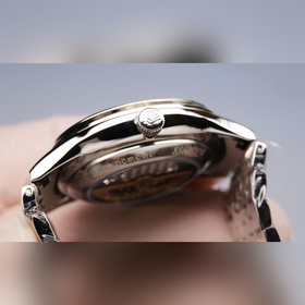 (Водонепроницаемость 5 градусов, можно плавать) Rolex, серия «Сол