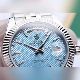 J5 возвращается с новым шедевром — часами Rolex Oyster Perpetual 