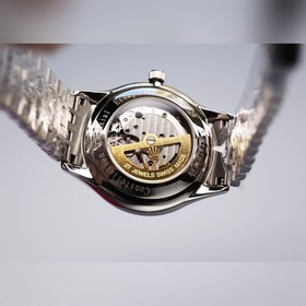 (Водонепроницаемость 5 градусов, можно плавать) Rolex, серия «Сол
