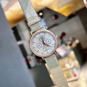 Новинка | Vacheron Constantin Женские часы с вечным календарем 43