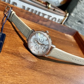 Новинка | Vacheron Constantin Женские часы с вечным календарем 43