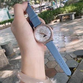 Новинка | Vacheron Constantin Женские часы с вечным календарем 43
