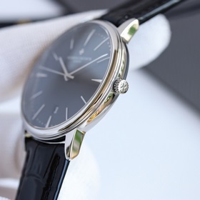 Новейшая версия часов для пар из серии Heritage от Vacheron Const