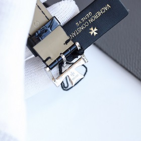 Новейшая версия часов для пар из серии Heritage от Vacheron Const