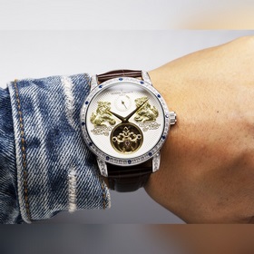 Новое обновление [Версия с бриллиантовым ободом] Vacheron Constan