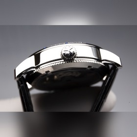 Новое обновление [Версия с бриллиантовым ободом] Vacheron Constan