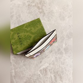Новинка от Gucci! Карман для карт с камуфляжным рисунком. Изыскан