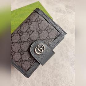 Новейшая паспортная сумка из серии Ohidia от Gucci, изделия серии