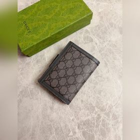 Новейшая паспортная сумка из серии Ohidia от Gucci, изделия серии