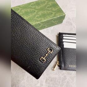 Кошельки серии GG Marmont изготовлены из классической прочной кож