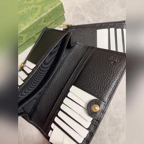 Кошельки серии GG Marmont изготовлены из классической прочной кож