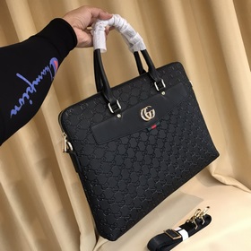 Лучшая модель Gucci, самая популярная мужская сумка для документо