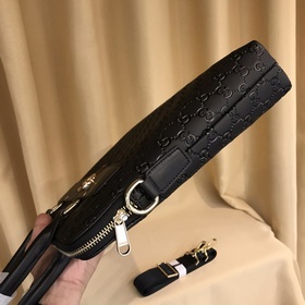 Лучшая модель Gucci, самая популярная мужская сумка для документо
